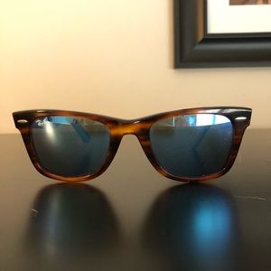 RayBan Wayfarer Polarized. Perfect condition.